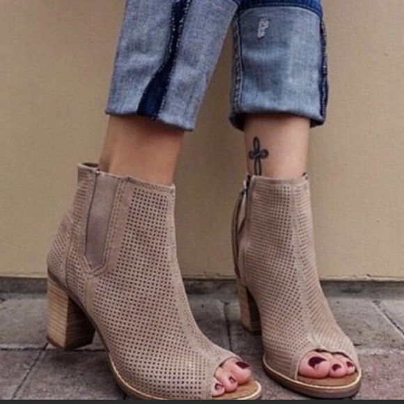 TOMS Majorca Perforated Suede Peep Toe Bootie - Picture 1 of 9